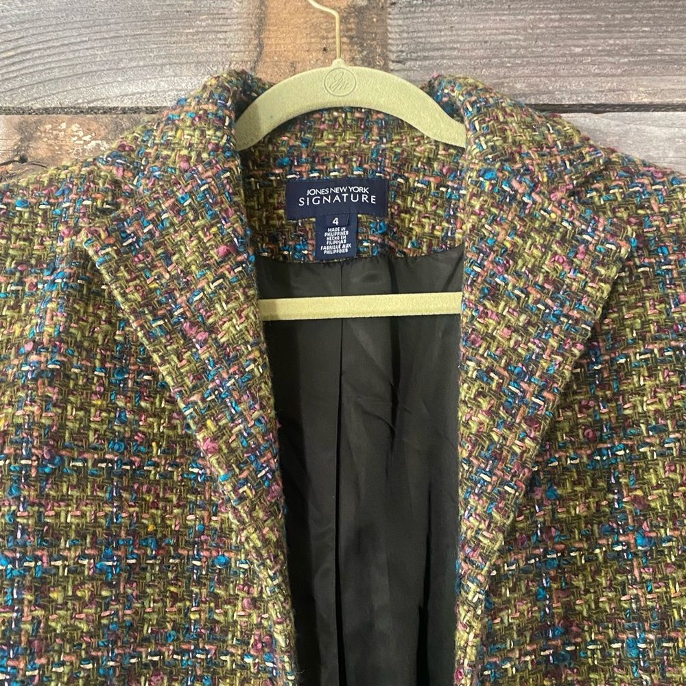 Jones New York Signature tweed blazer size 4